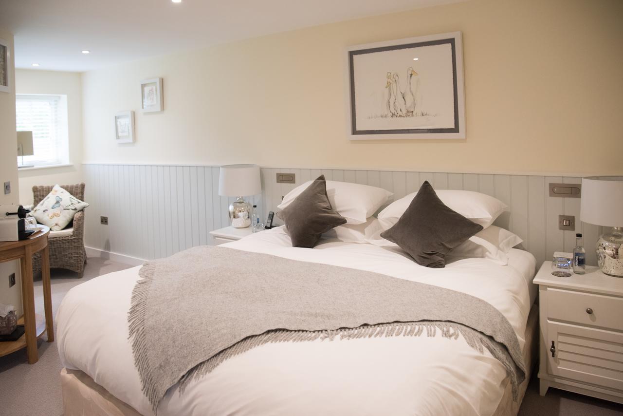 The Turtley Corn Mill Hotell South Brent Exteriör bild
